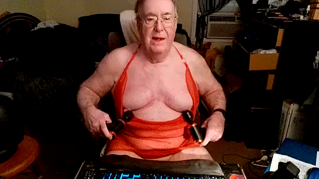 Snapshot of Toastir chatting on 11/09/25, 08:51 Toastir online show from 11/09/25, 08:51