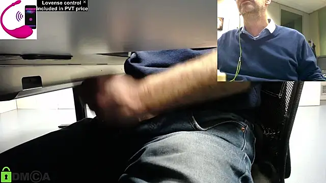 pliko online show from 11/13/25, 03:55