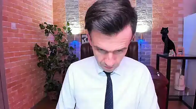 SteveTiger online show from 02/19/25, 05:16