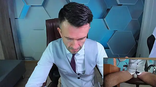 SteveTiger online show from 04/12/26, 03:11