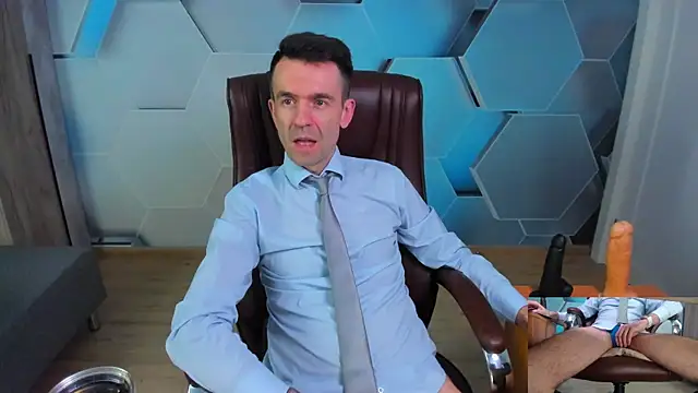 SteveTiger online show from 04/19/26, 03:28