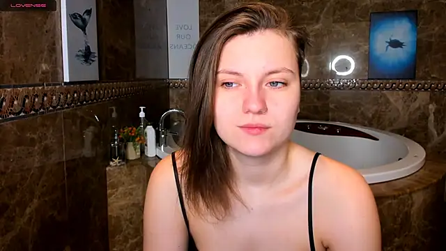 MelindaTin online show from 01/27/25, 01:16