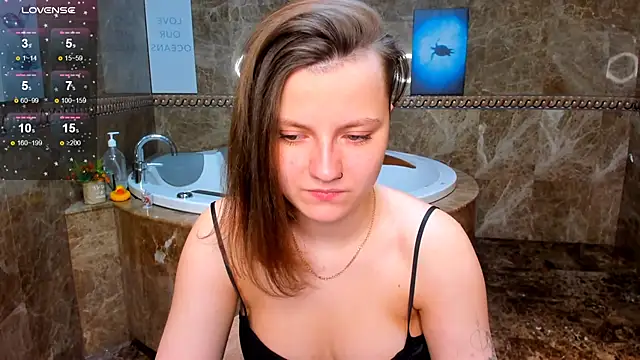 MelindaTin online show from 02/12/26, 01:11