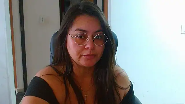 Ixchel Anaid online show from 05/29/26, 12:14