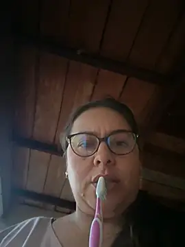 Snapshot of Ixchel_Anaid chatting on 06/08/26, 10:59 Ixchel Anaid online show from 06/08/26, 10:59