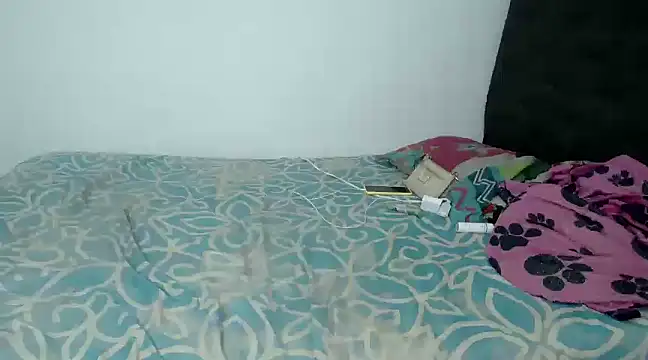 Snapshot of skynataly chatting on 01/08/25, 08:49 skynataly online show from 01/08/25, 08:49