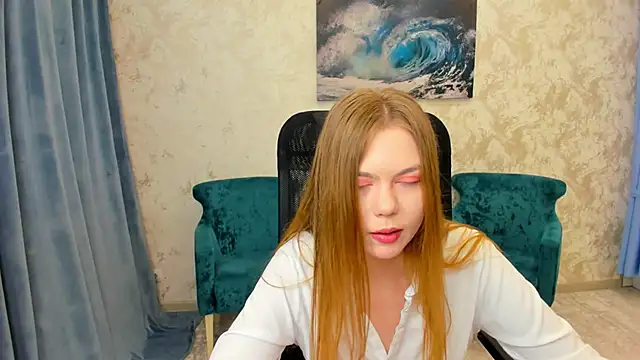 Strawberrye online show from 01/27/25, 04:09