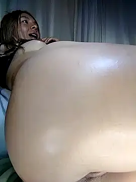 estrella tasty online show from 03/01/25, 04:58