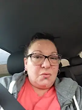 Snapshot of Miss_Phat_Booty chatting on 10/21/25, 09:48 Miss Phat Booty online show from 10/21/25, 09:48