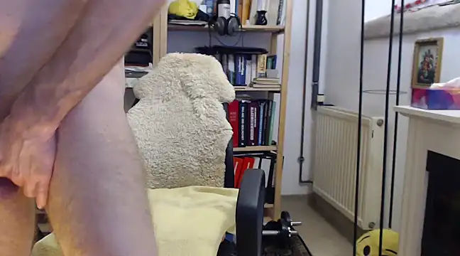 Snapshot of tibe50 chatting on 12/29/24, 06:35 tibe50 online show from 12/29/24, 06:35