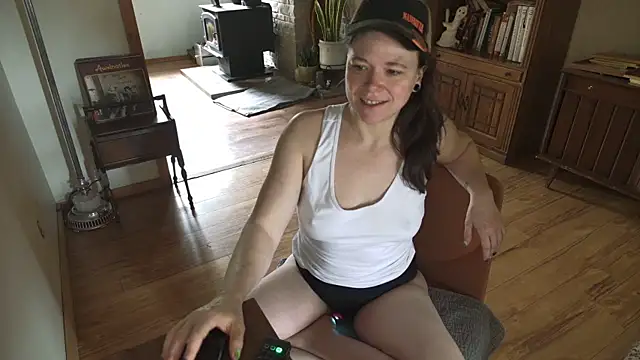 MarcyJones online show from 03/31/26, 02:39