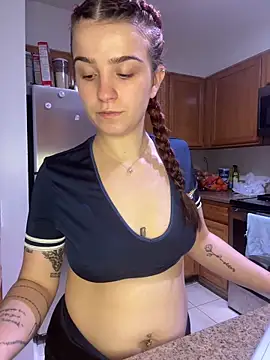 joeystaciee online show from 05/20/26, 03:29