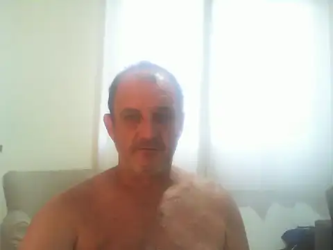 ConradinhoBR50 online show from 11/19/25, 08:42