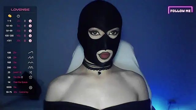 Bigfemblue online show from 10/11/25, 12:54