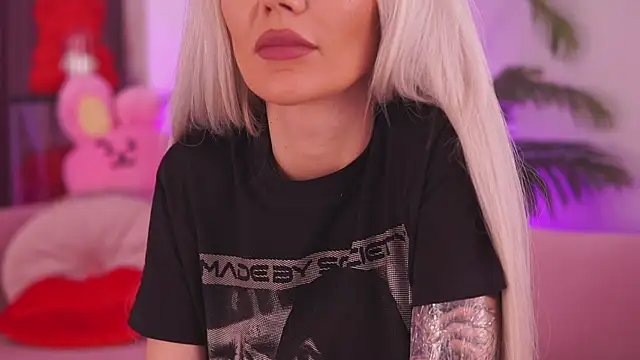 fallingangel online show from 01/18/25, 03:27