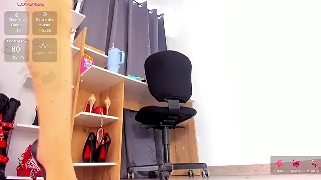 MIss Kendall  online show from 04/11/26, 09:30