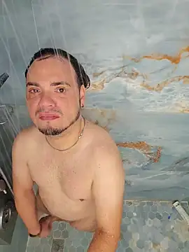 latinoflpr online show from 01/15/26, 02:21