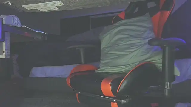 Dick and muscles online show from 03/13/25, 09:21