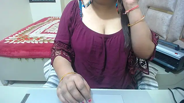 Shanvi  online show from 02/19/25, 03:28