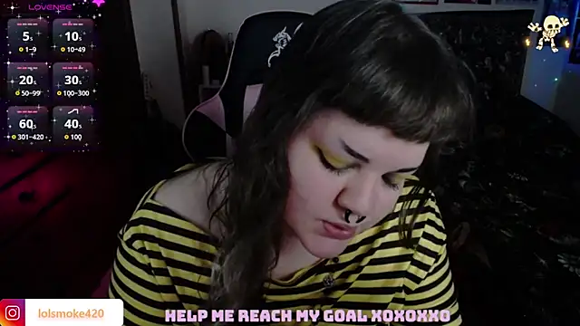 Snapshot of Bdsm_and_fries chatting on 10/30/25, 09:26 Bdsm and fries online show from 10/30/25, 09:26