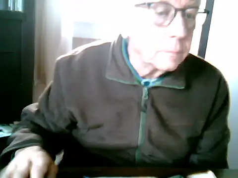 Snapshot of johnjohn622662 chatting on 11/23/25, 03:01 johnjohn622662 online show from 11/23/25, 03:01