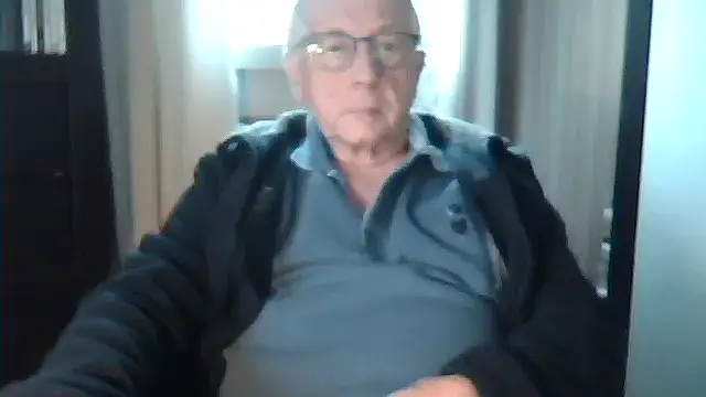 johnjohn622662 online show from 01/12/26, 03:06