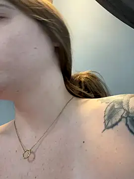 jaseyrae online show from 11/02/25, 04:31