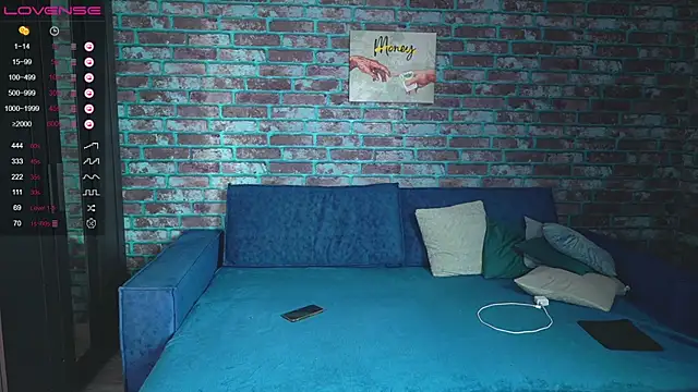 mark normal online show from 02/22/25, 12:05