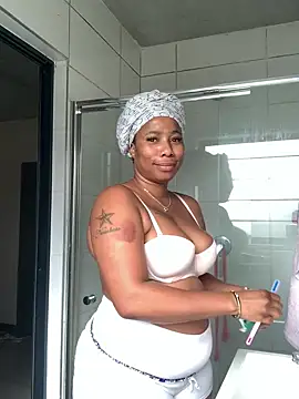 CurvyDesire1 online show from 03/20/25, 07:47