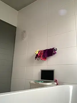 CurvyDesire1 online show from 03/21/25, 02:18