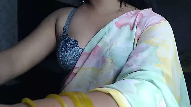 Snapshot of Indian_Anu chatting on 03/04/25, 05:45 Indian Anu online show from 03/04/25, 05:45