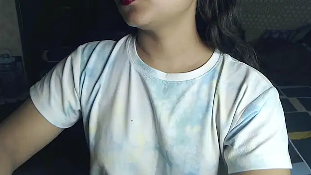 Snapshot of Indian_Anu chatting on 09/19/25, 10:16 Indian Anu online show from 09/19/25, 10:16