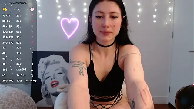 PlayfulApril online show from 04/13/26, 11:32