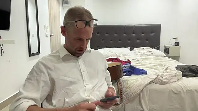 CamCrestXXX online show from 12/13/24, 04:33