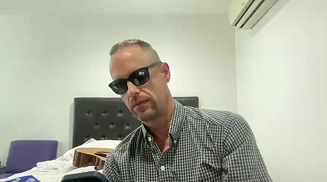 CamCrestXXX online show from 12/22/24, 03:33