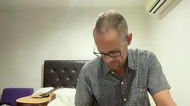 CamCrestXXX online show from 01/08/25, 11:30