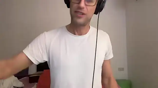 CamCrestXXX online show from 01/12/25, 12:23