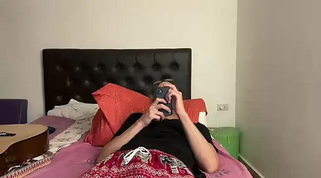 CamCrestXXX online show from 01/15/25, 04:00