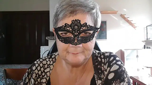 Snapshot of simona60 chatting on 10/03/25, 01:19 simona60 online show from 10/03/25, 01:19