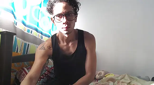 alisterxxx online show from 01/22/25, 12:49