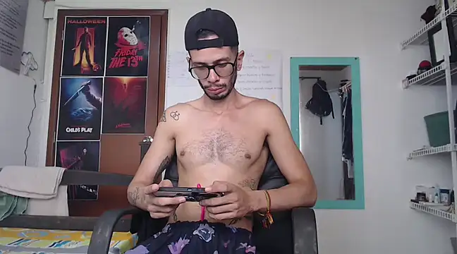 alisterxxx online show from 03/11/25, 06:52