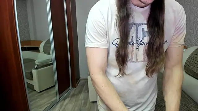 Marrymepls online show from 11/12/25, 03:01