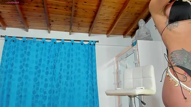 emily hornett online show from 04/07/26, 02:23