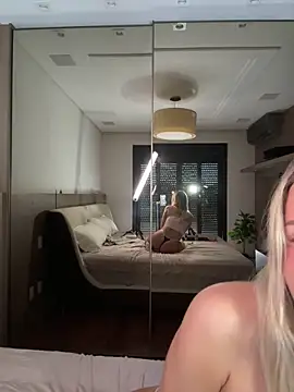 jasminesummer online show from 06/16/26, 12:52