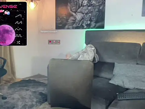 Snapshot of BenjaminCooperk chatting on 03/10/25, 02:50 BenjaminCooperk online show from 03/10/25, 02:50