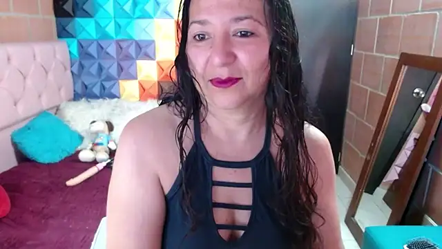 katifoxx online show from 01/22/25, 08:28