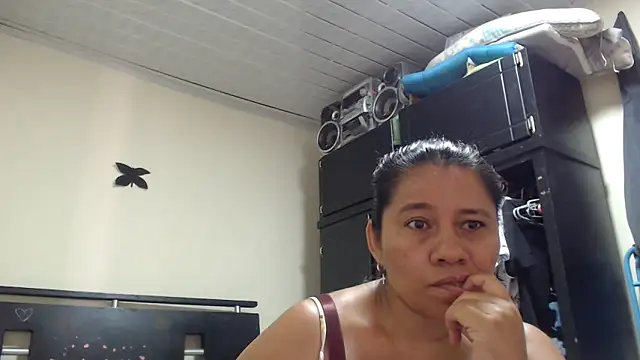adrixxx38 online show from 05/13/26, 04:48