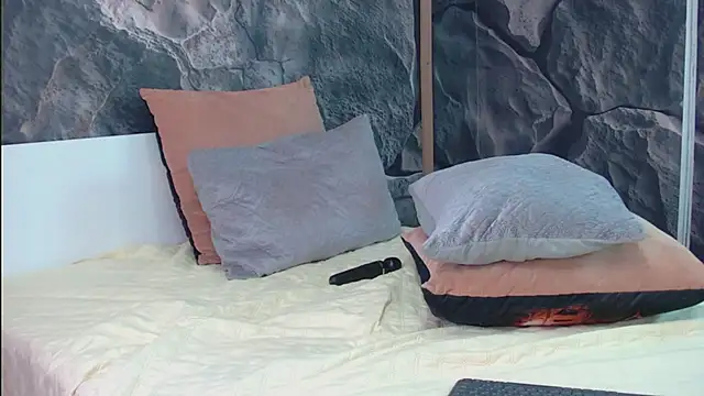 FreeMyFire online show from 11/11/25, 03:06