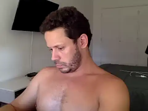 FelipeRiver online show from 02/11/25, 02:35