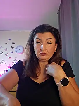 Snapshot of Hotangel75 chatting on 10/15/25, 08:03 Hotangel75 online show from 10/15/25, 08:03